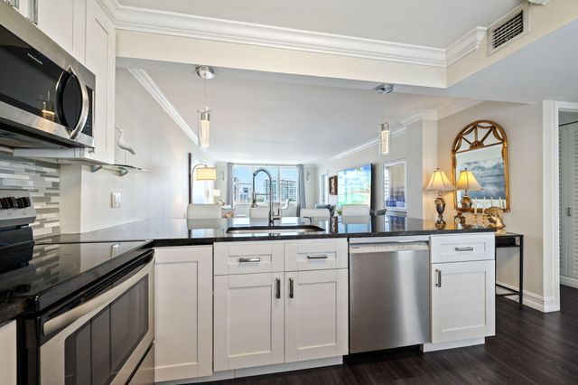 201 N Ocean Boulevard Ph2, Pompano Beach, FL 33062