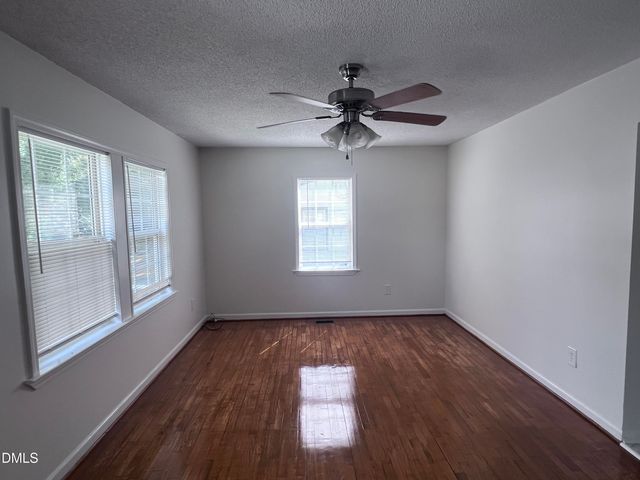 125 Booth Avenue, Henderson, NC 27536
