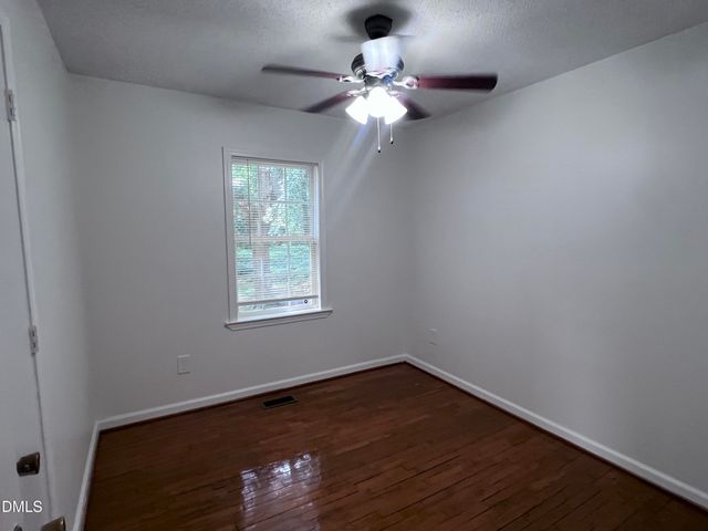 125 Booth Avenue, Henderson, NC 27536