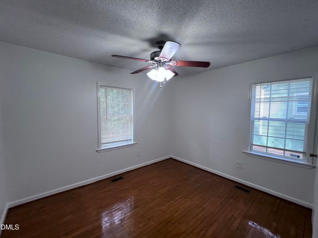 125 Booth Avenue, Henderson, NC 27536
