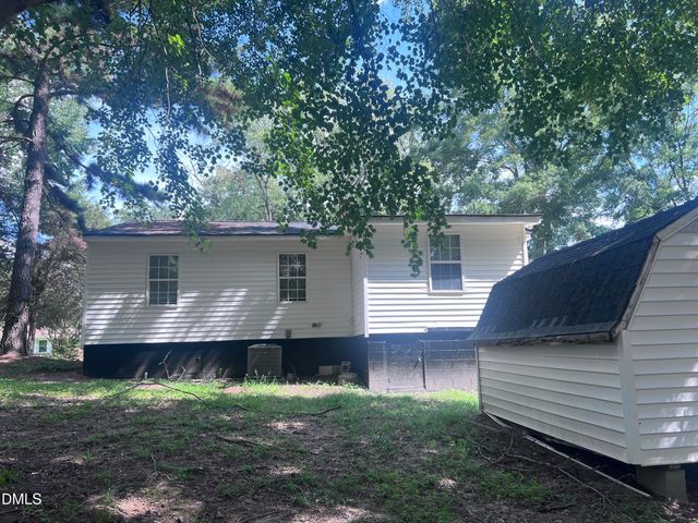 125 Booth Avenue, Henderson, NC 27536