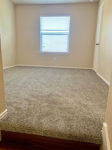 1509 Huckleberry LN, Austin, TX 78748