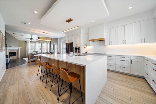 9333 Fairmont Drive, Frisco, TX 75035