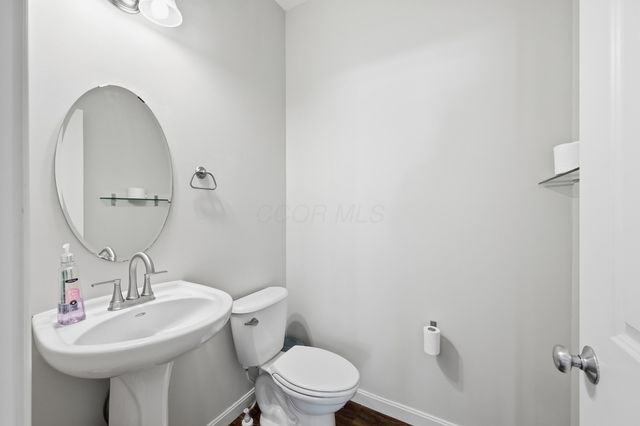 6711 John Drive, Canal Winchester, OH 43110