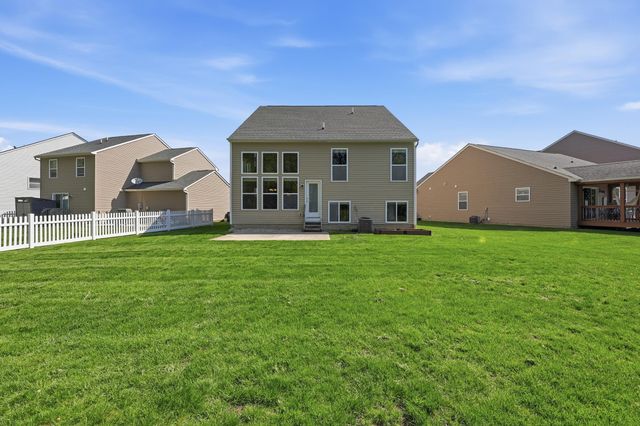 6711 John Drive, Canal Winchester, OH 43110
