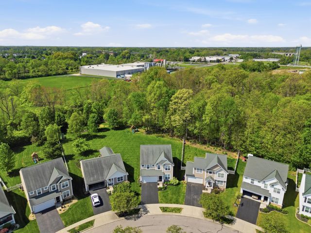6711 John Drive, Canal Winchester, OH 43110