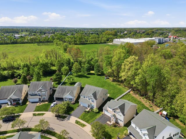 6711 John Drive, Canal Winchester, OH 43110