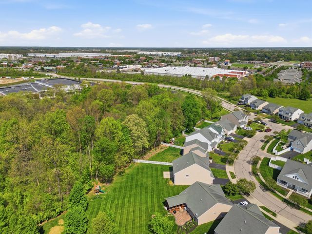 6711 John Drive, Canal Winchester, OH 43110