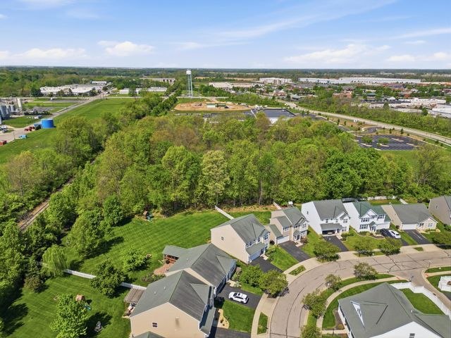 6711 John Drive, Canal Winchester, OH 43110