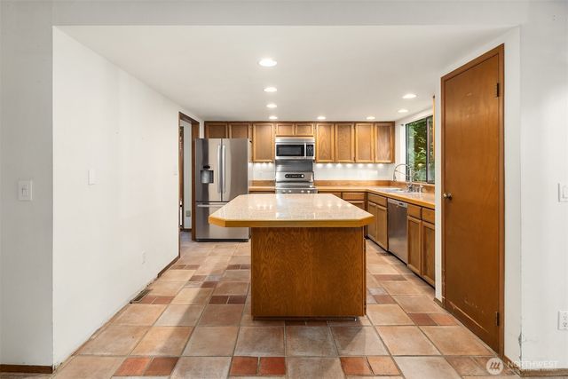2922 147th Place SE, Mill Creek, WA 98012