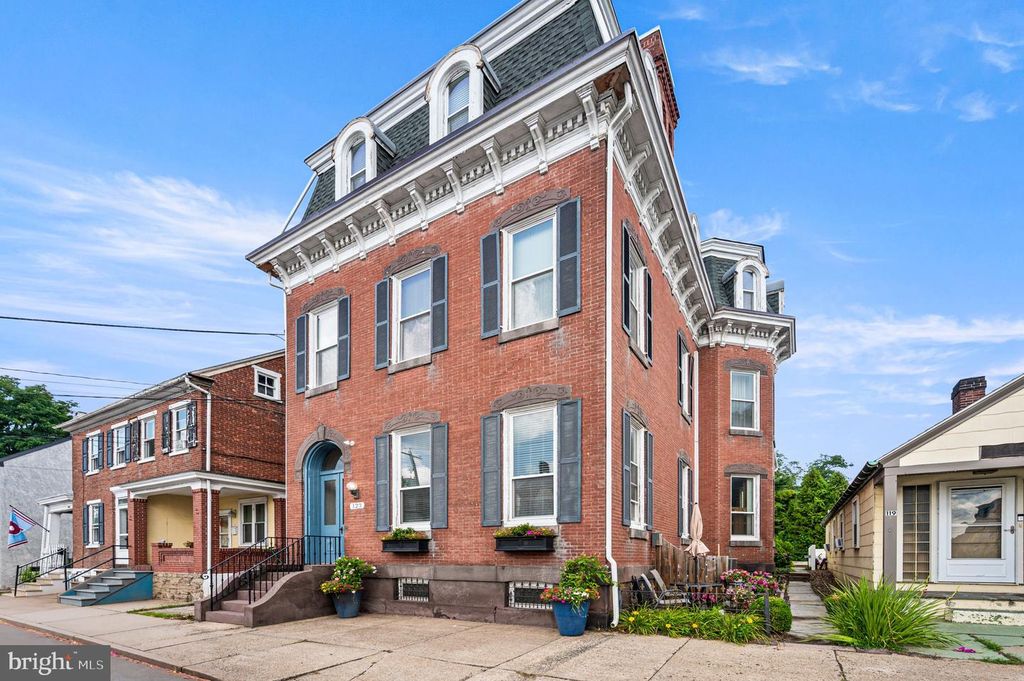 123 W PHILADELPHIA AVE, BOYERTOWN, PA 19512 — exterior