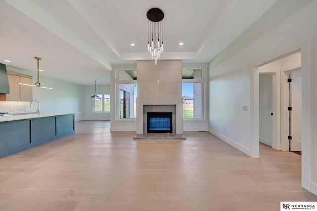 3630 Tree Line Drive, Lincoln, NE 68516