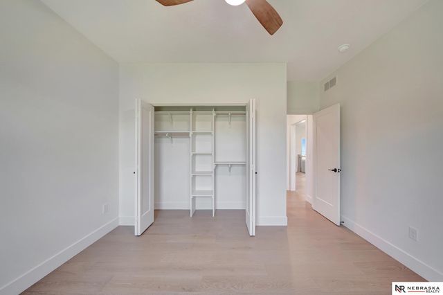 3630 Tree Line Drive, Lincoln, NE 68516