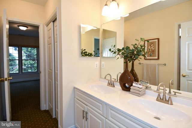 4007 WINTERSWEET CT, Rockville, MD 20853