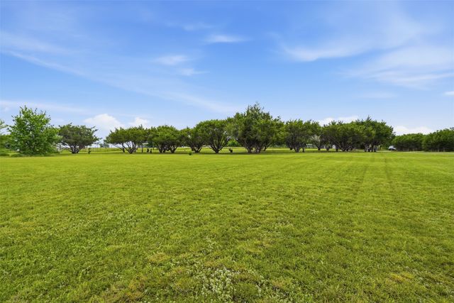 5505 Comanche Drive, Godley, TX 76044