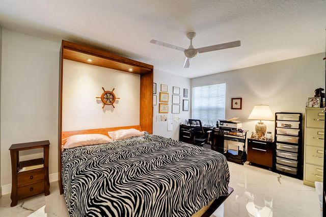 8178 Montserrat Place, Wellington, FL 33414