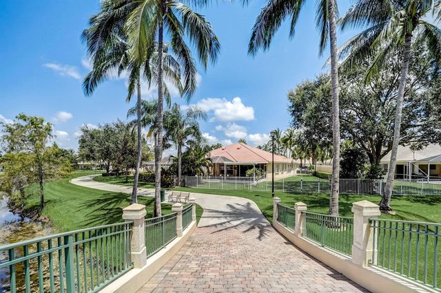 8178 Montserrat Place, Wellington, FL 33414