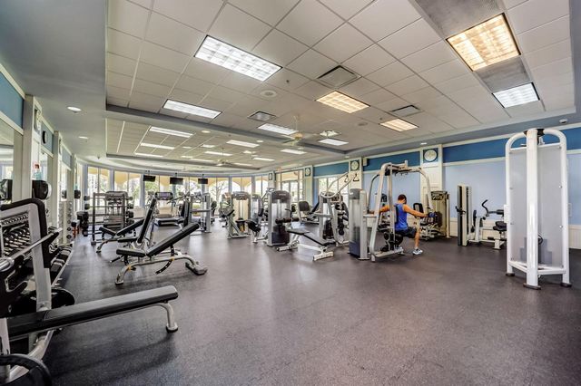 8178 Montserrat Place, Wellington, FL 33414