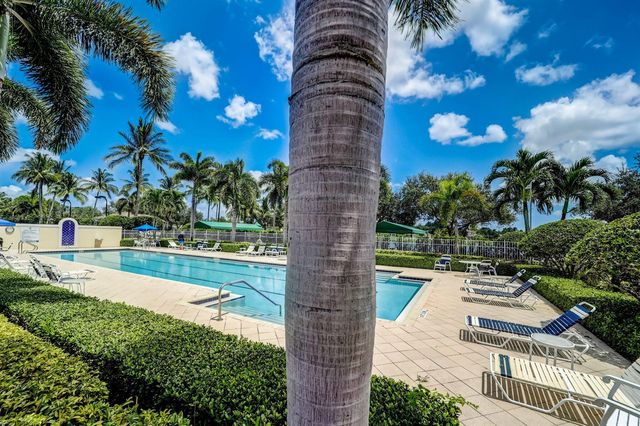 8178 Montserrat Place, Wellington, FL 33414