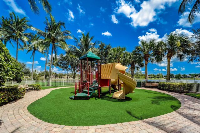 8178 Montserrat Place, Wellington, FL 33414