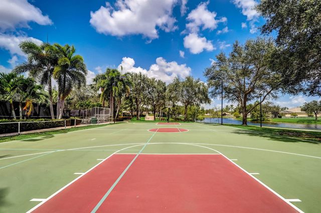 8178 Montserrat Place, Wellington, FL 33414