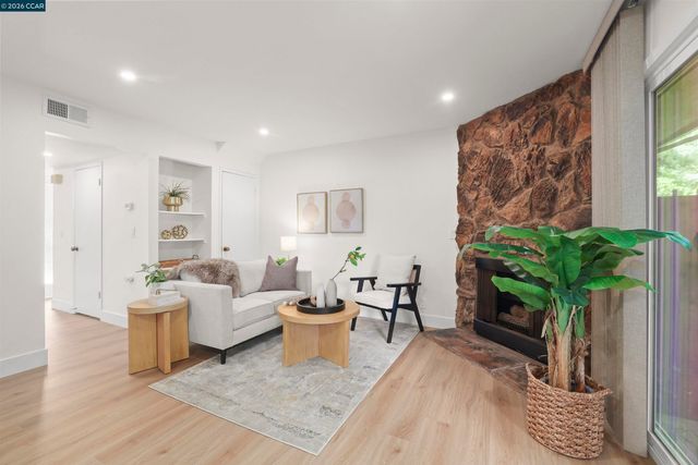 1767 Holland Cir, Walnut Creek, CA 94597