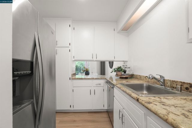 1767 Holland Cir, Walnut Creek, CA 94597