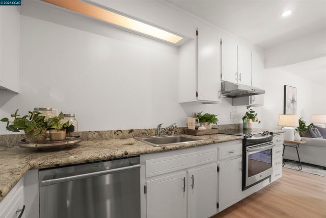 1767 Holland Cir, Walnut Creek, CA 94597