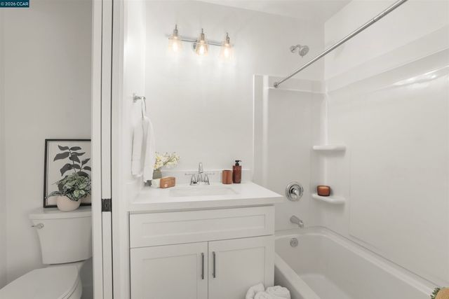 1767 Holland Cir, Walnut Creek, CA 94597