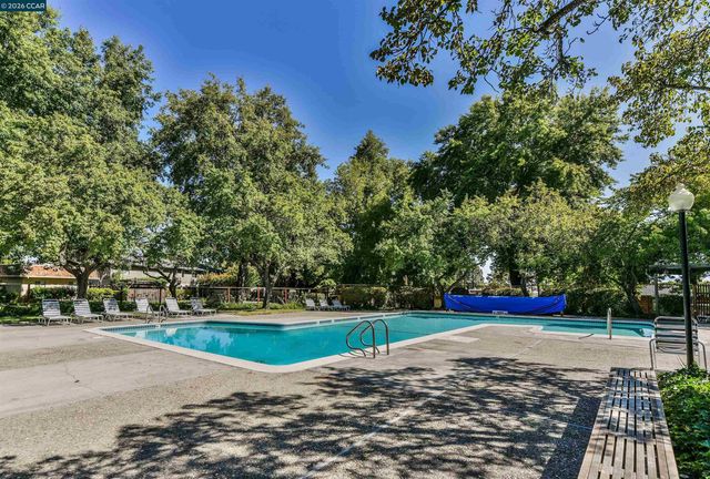 1767 Holland Cir, Walnut Creek, CA 94597