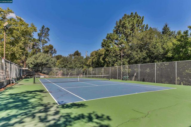1767 Holland Cir, Walnut Creek, CA 94597