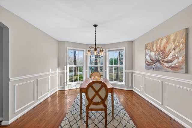 608 Beechtree Ct, Burns, TN 37029