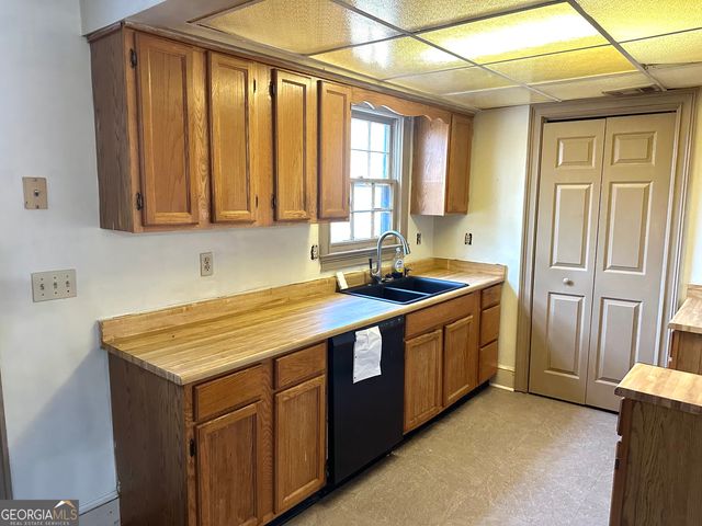 1166 & 1148 S Walker's Mill Road, Griffin, GA 30224