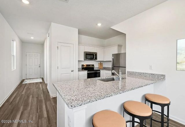 476 TROUT RUN Road, Jacksonville, FL 32218