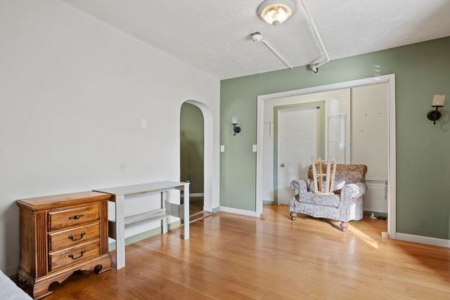 94 Princeton Boulevard, Lowell, MA 01851