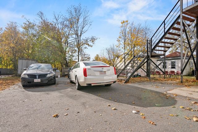 94 Princeton Boulevard, Lowell, MA 01851