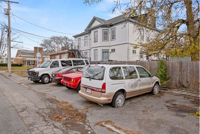 94 Princeton Boulevard, Lowell, MA 01851