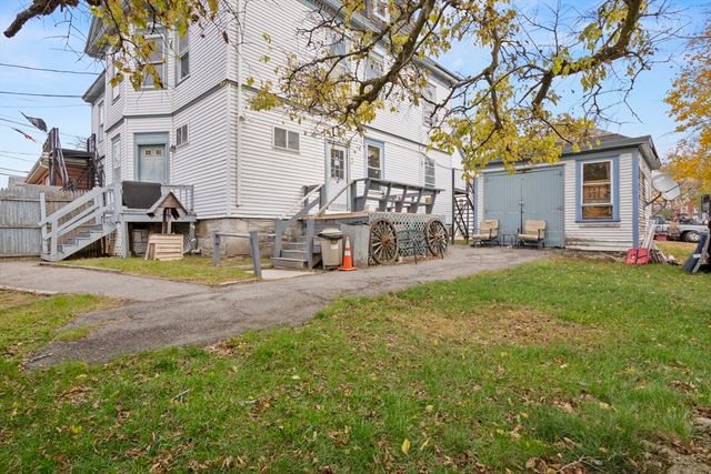 94 Princeton Boulevard, Lowell, MA 01851