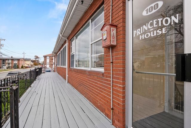 94 Princeton Boulevard, Lowell, MA 01851