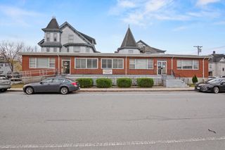 94 Princeton Boulevard, Lowell, MA 01851