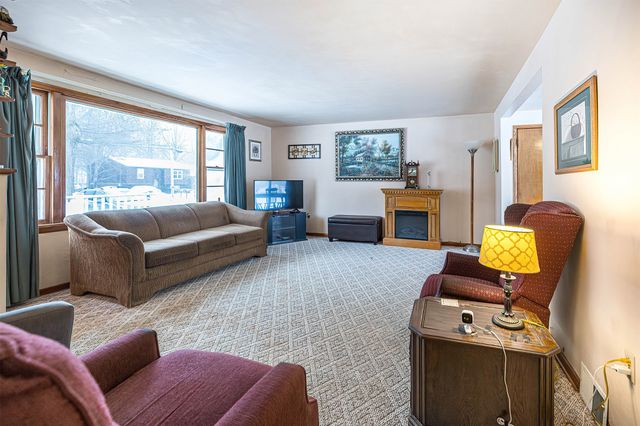 823 WALBRIDGE Road, Erie, PA 16511