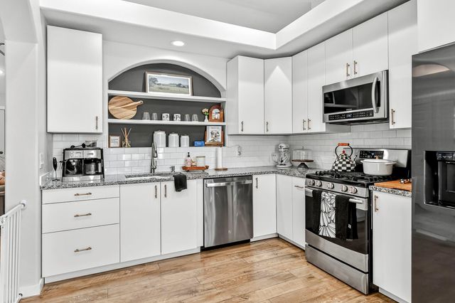 788 S Hackberry Avenue, Nixa, MO 65714