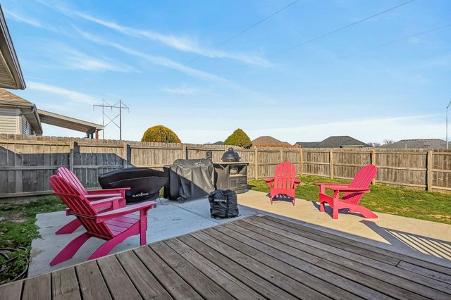 788 S Hackberry Avenue, Nixa, MO 65714