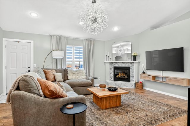 788 S Hackberry Avenue, Nixa, MO 65714