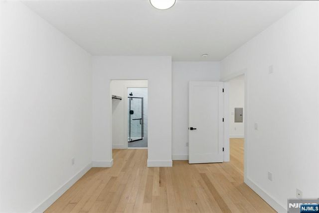 649 38th Street 203, Union City, NJ 07087