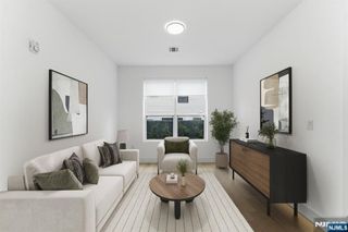 649 38th Street 203, Union City, NJ 07087