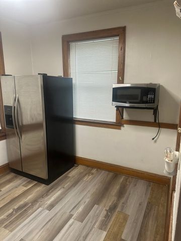 6837 S MAPLEWOOD Street 1R, Chicago, IL 60629