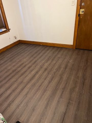 6837 S MAPLEWOOD Street 1R, Chicago, IL 60629