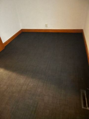 6837 S MAPLEWOOD Street 1R, Chicago, IL 60629