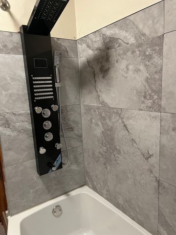 6837 S MAPLEWOOD Street 1R, Chicago, IL 60629